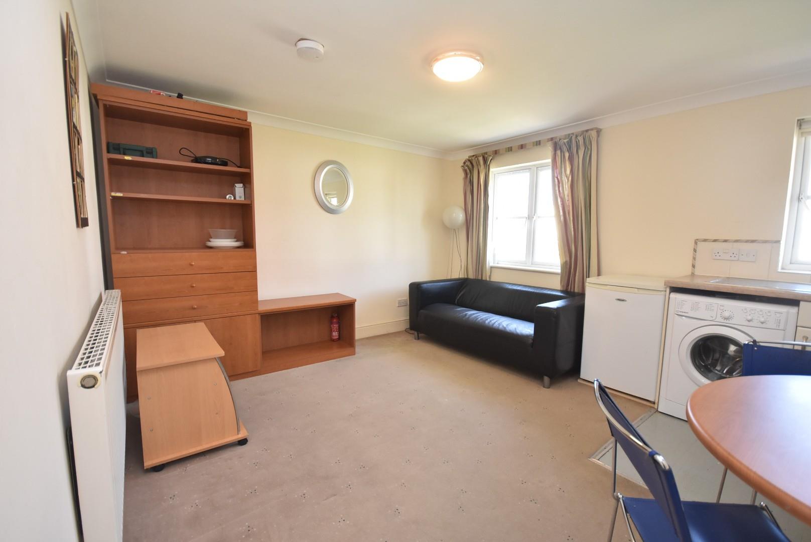 8 St. Canna Close, Cardiff, CF5 1QA
